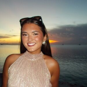 Meet your Posher, Abby